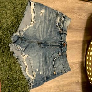 Jean short shorts